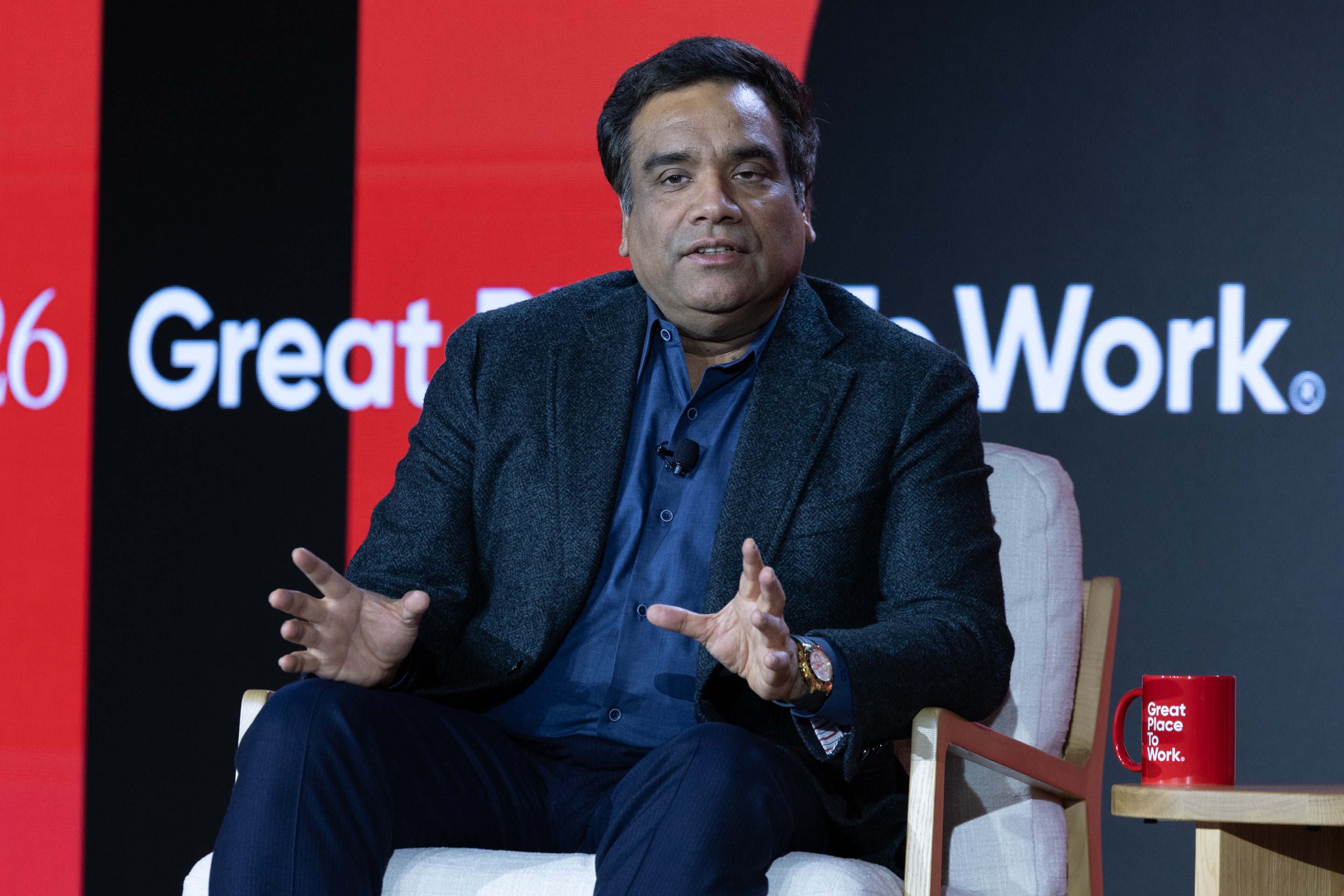 AI 학습을 위한 직원 데이터 수집의 확대